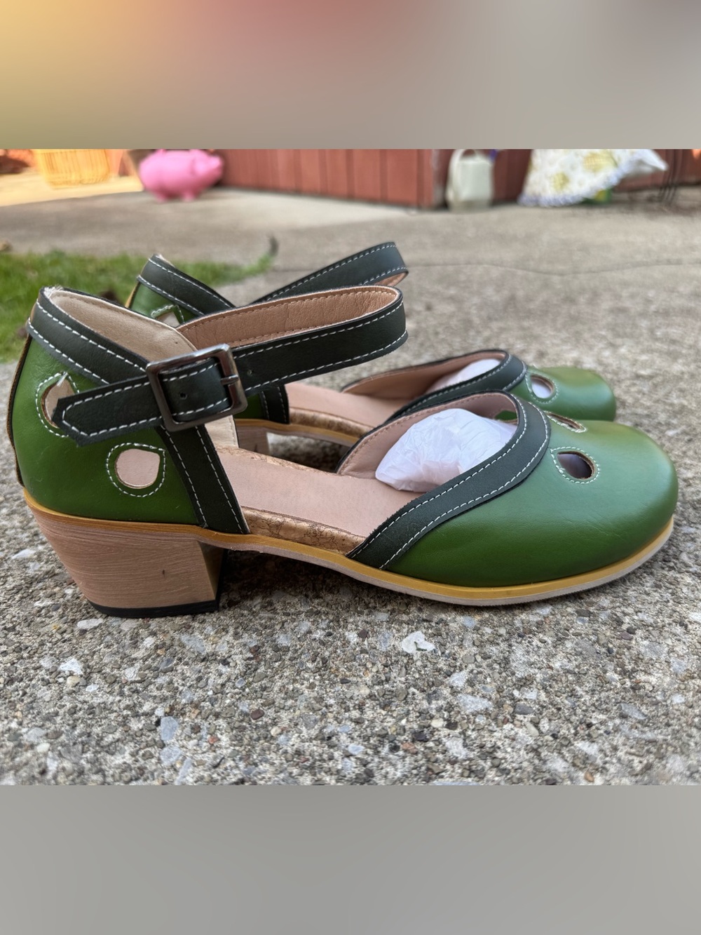 NWOB Green Colorblock Mary Jane Cutout Block Heels Size 40